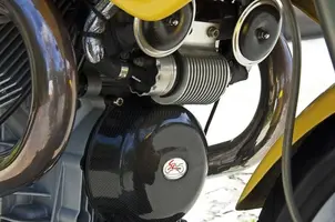 guzzi-carbon-600x398.webp