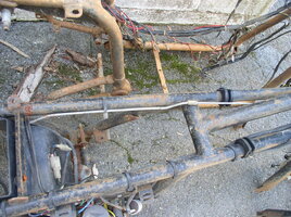 T3 brake line 002.JPG